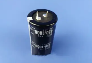 黑金刚电容